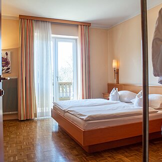 Doppelzimmer im Landhaus im Hotel Gasthof Scheer