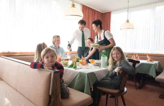 Familienessen im Gasthof Scheer in Bad Gleichenberg