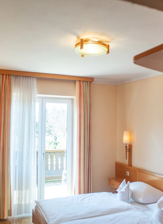 Landhaus Zimmer im Hotel Gasthof Scheer